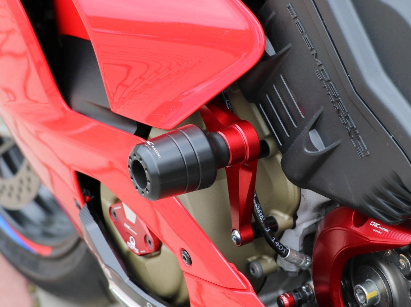 CNC Racing, TC319 - CNC RACING Ducati Panigale V4 (18/21) Protecteurs de châssis